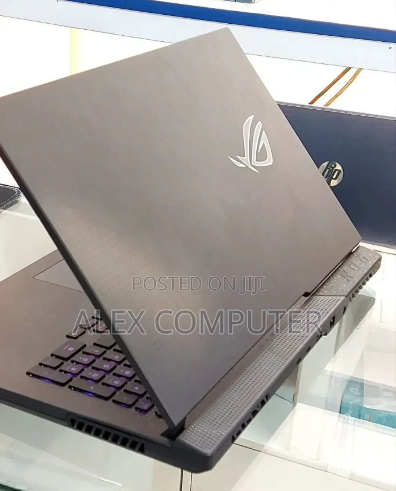 New Laptop Asus ROG Strix G17 16GB AMD Ryzen 9 SSD 1T