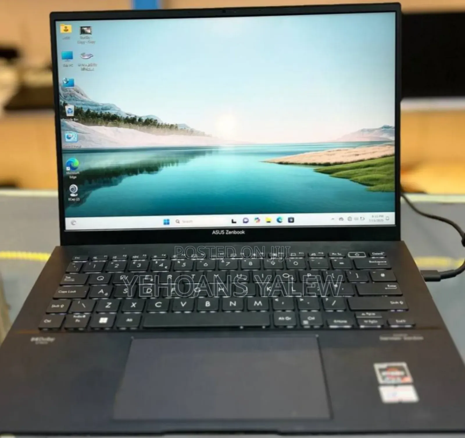 New Laptop Asus 16GB AMD Ryzen 5 SSD 512GB