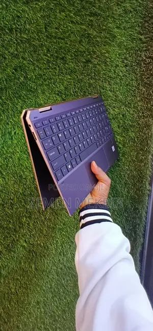 New Laptop HP Spectre X360 16GB Intel Core I7 SSD 1T
