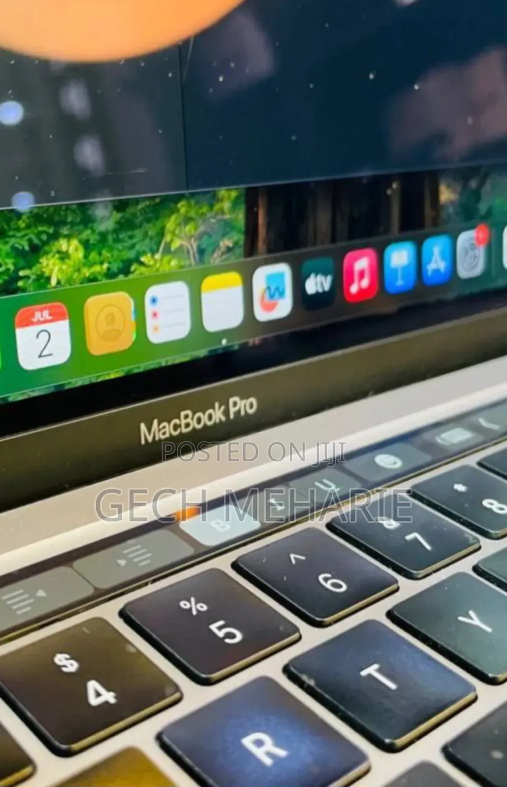 New Laptop Apple MacBook Pro M1 8GB Apple M1 Pro SSD 256GB