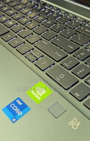 New Laptop HP Pavilion 15 16GB Intel Core I5 SSD 512GB