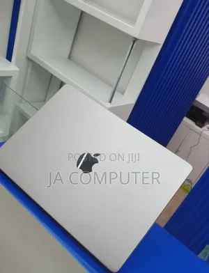 New Laptop Apple MacBook Pro M1 32GB Apple M1 SSD 512GB