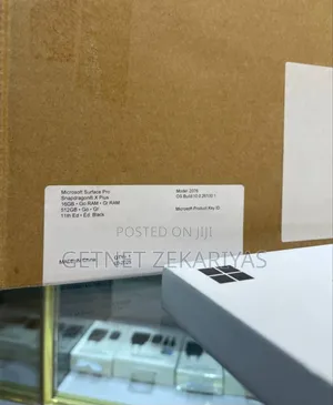 New Microsoft Surface Pro 16GB Qualcomm Snapdragon X Plus SSD 512GB