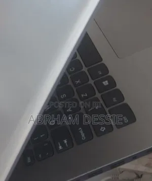 New Laptop Lenovo 4GB Intel Core I5 SSD 1T