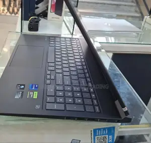 New Laptop HP Victus 16 16GB Intel Core i7 SSD 512GB