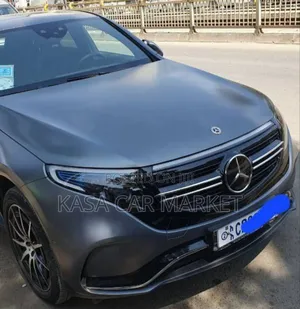 Photo - Mercedes-Benz EQC EQC400 4MATIC 2023 Silver