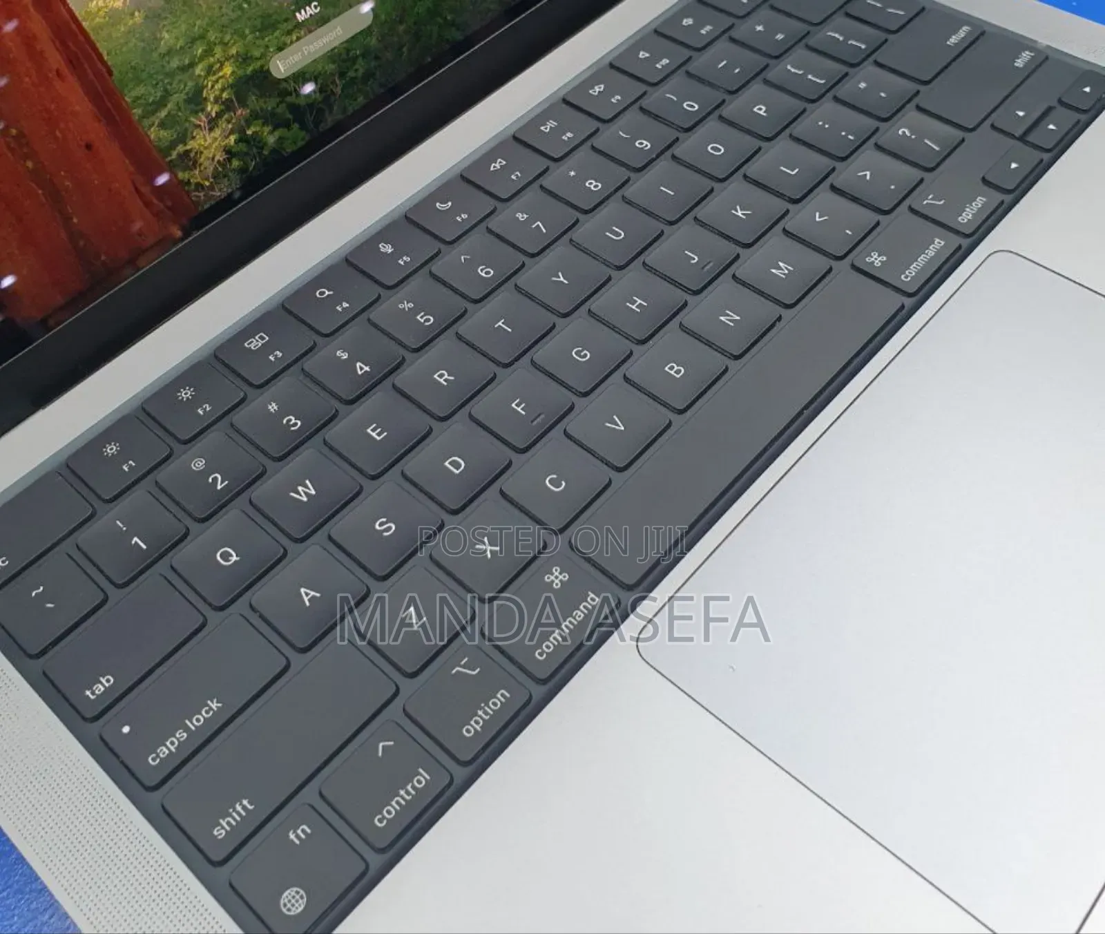 New Laptop Apple MacBook Pro M1 32GB Apple M1 Pro SSD 512GB