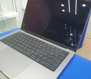 New Laptop Apple MacBook Pro M1 32GB Apple M1 Pro SSD 512GB