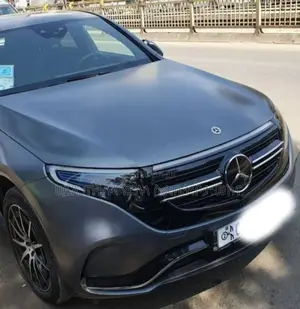 Photo - Mercedes-Benz EQC EQC400 4MATIC 2023 Beige