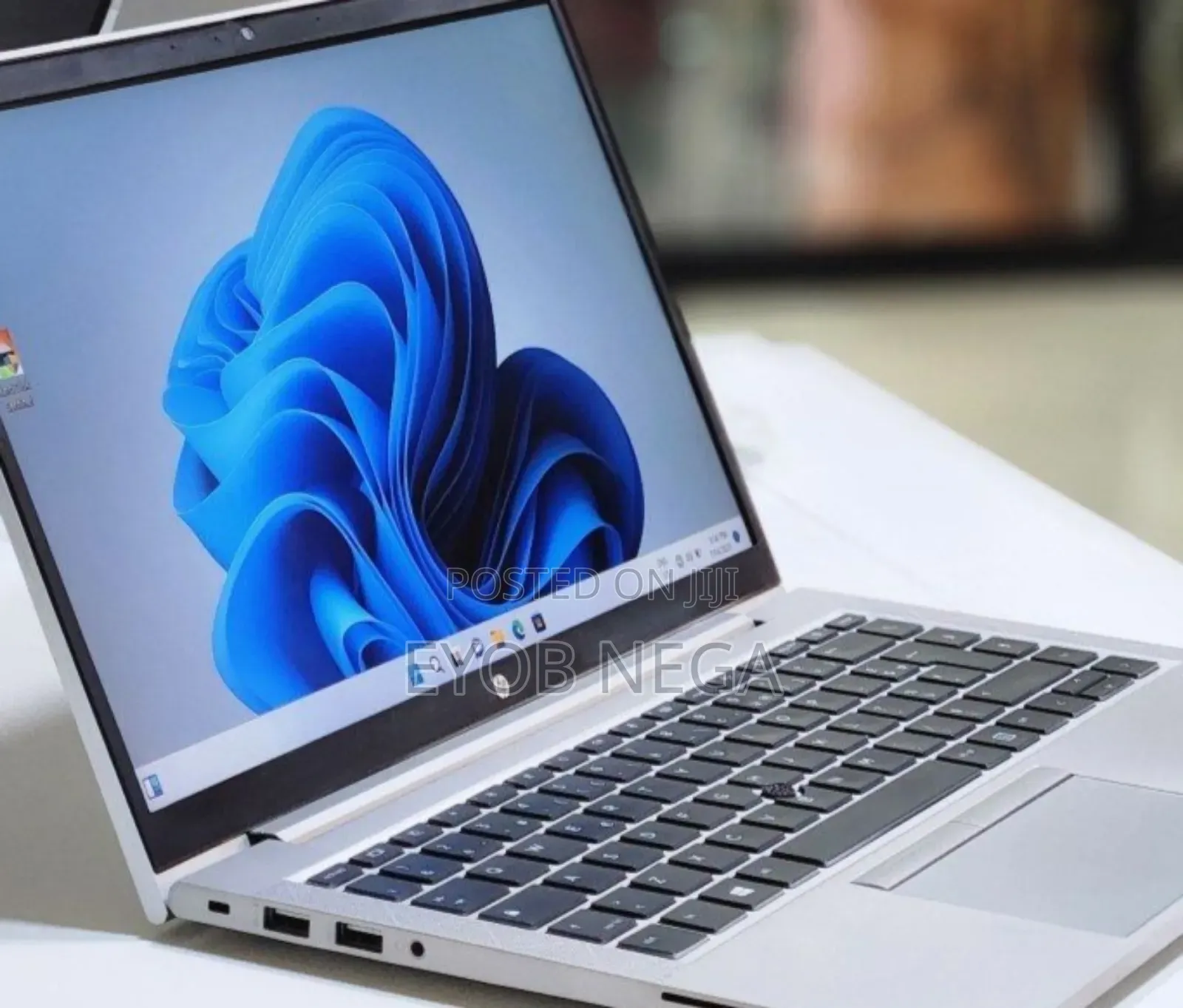 New Laptop HP EliteBook 840 G8 16GB Intel Core I5 SSD 512GB