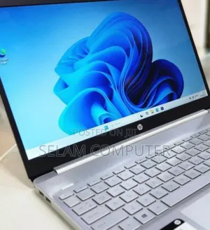 New Laptop HP Stream Notebook 16GB Intel Core I7 SSD 512GB
