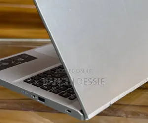 New Laptop Acer Aspire 3 A315-21 8GB Intel Core I5 SSD 512GB