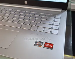 New Laptop HP Stream Notebook 8GB AMD Ryzen 5 SSD 512GB