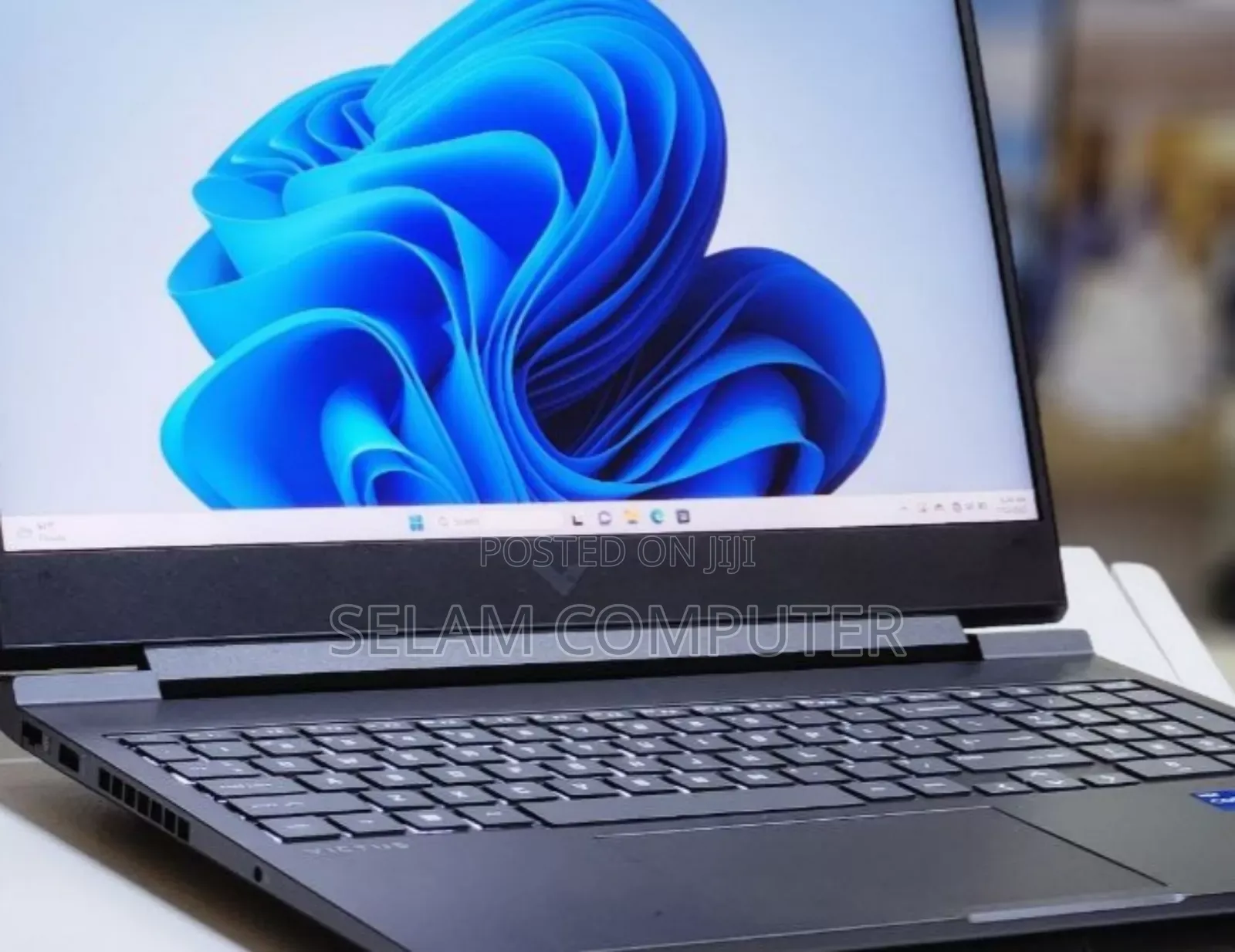 New Laptop HP Victus 16 16GB Intel Core I7 SSD 1T