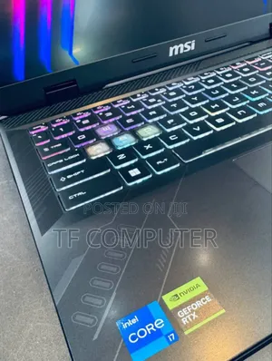 New Laptop MSI Crosshair 17 16GB Intel Core I7 SSD 1T