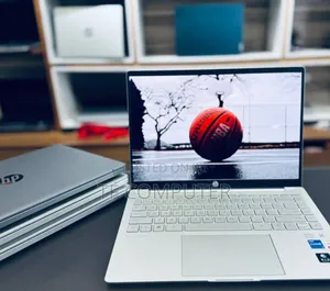 Photo - New Laptop HP Pavilion 14 16GB Intel Core I5 SSHD (Hybrid) 512GB