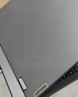 New Laptop Lenovo LOQ 15ARP9 16GB Intel Core i5 SSD 512GB
