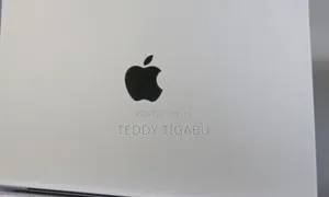 New Laptop Apple MacBook Pro 32GB Apple M1 SSD 2T