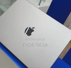 Photo - New Laptop Apple MacBook Pro M1 32GB Apple M1 Pro SSD 512GB