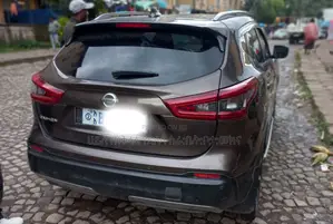 Nissan Qashqai 2018 Purple