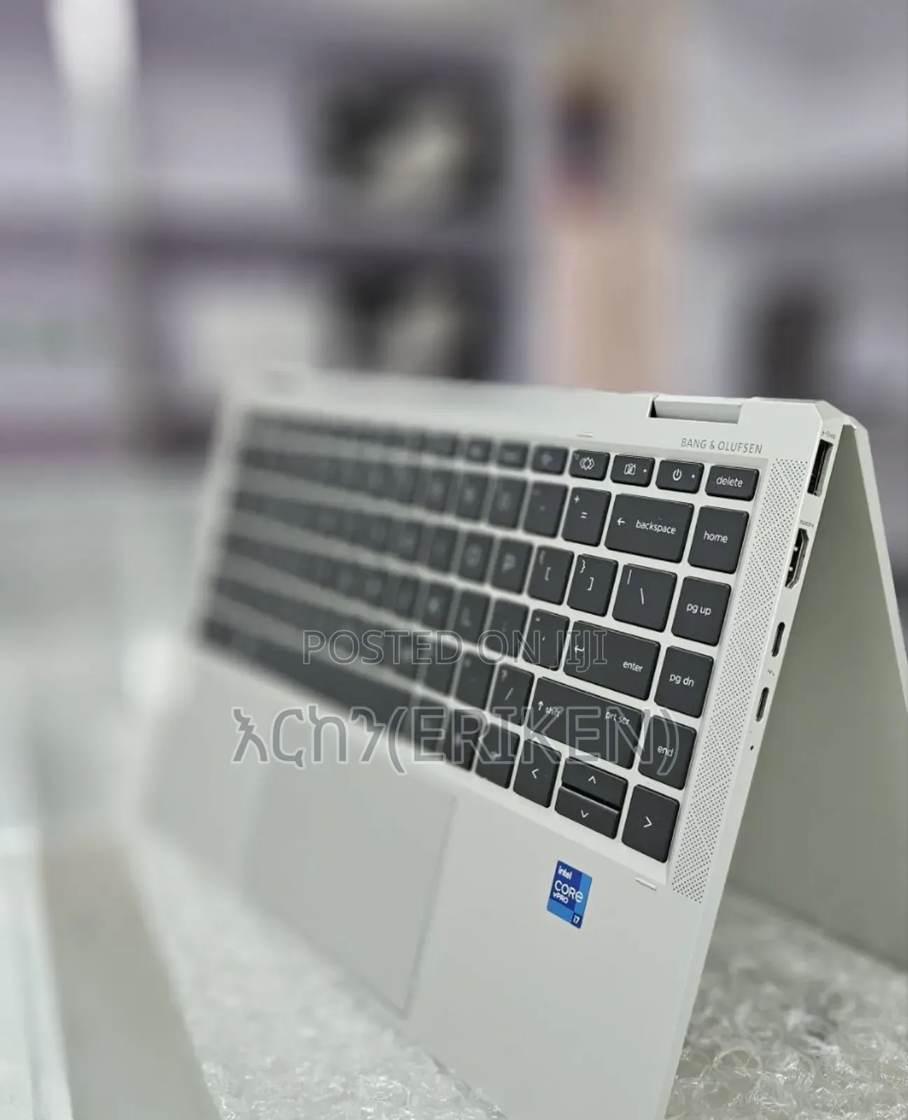 New Laptop HP EliteBook 1040 G8 16GB Intel Core i7 SSD 512GB