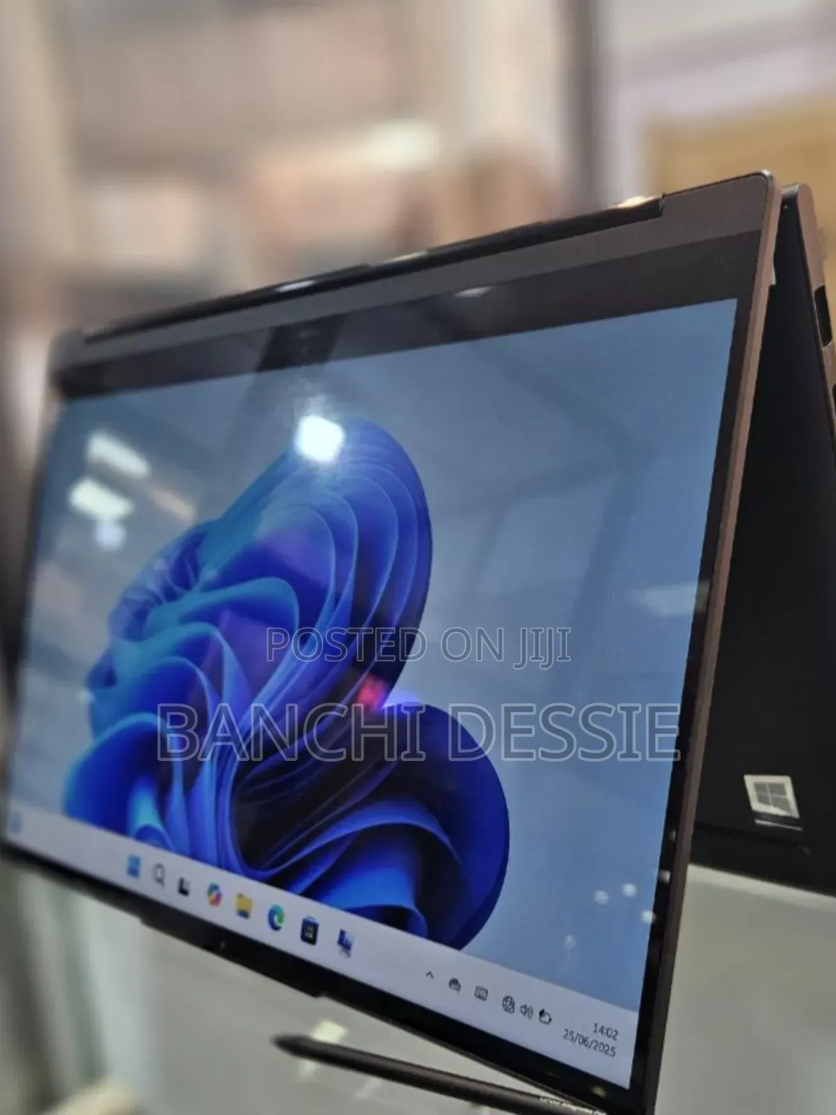 New Laptop Lenovo Yoga 9i 16GB Intel Core I9 SSD 512GB