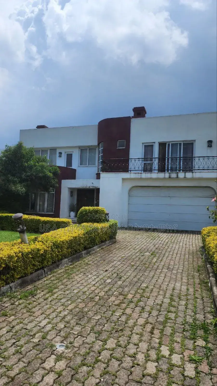 Furnished 6bdrm House in Ccd Real State, Oromia-Finfinne for sale