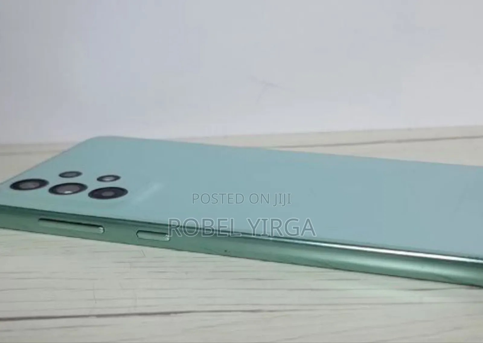 New Samsung Galaxy A73 5G 256 GB Yellow