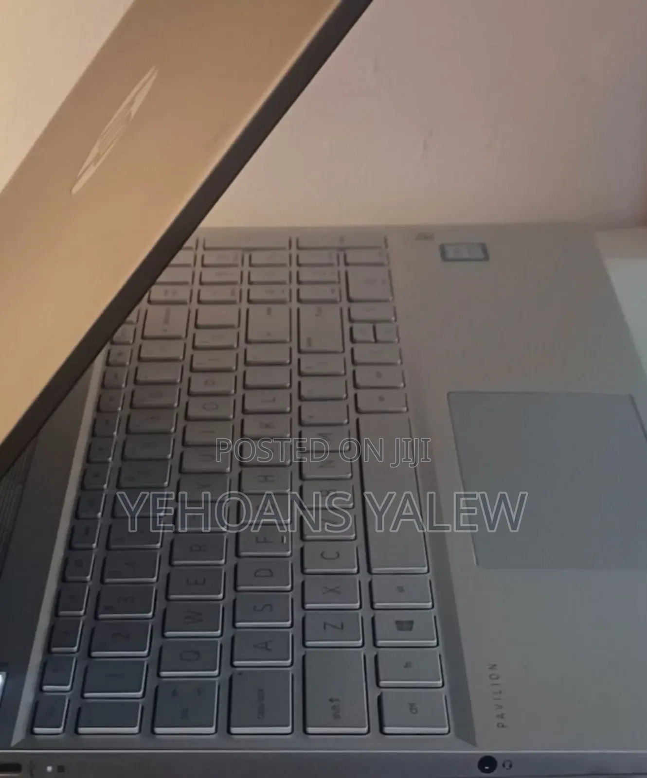 New Laptop HP Pavilion 15 12GB Intel Core I5 SSD 256GB