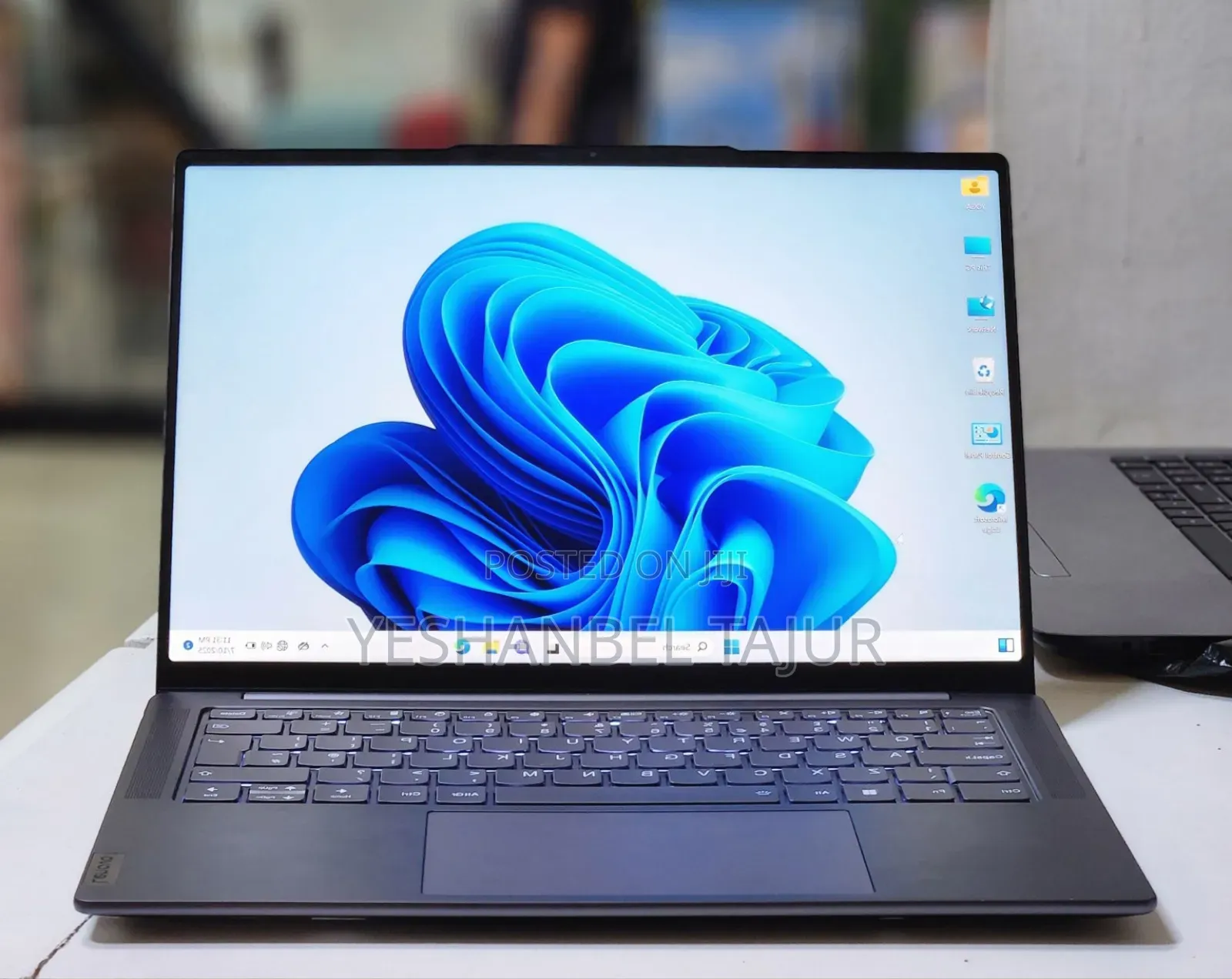 New Laptop Lenovo Yoga 3 16GB Intel Core I7 SSD 1T