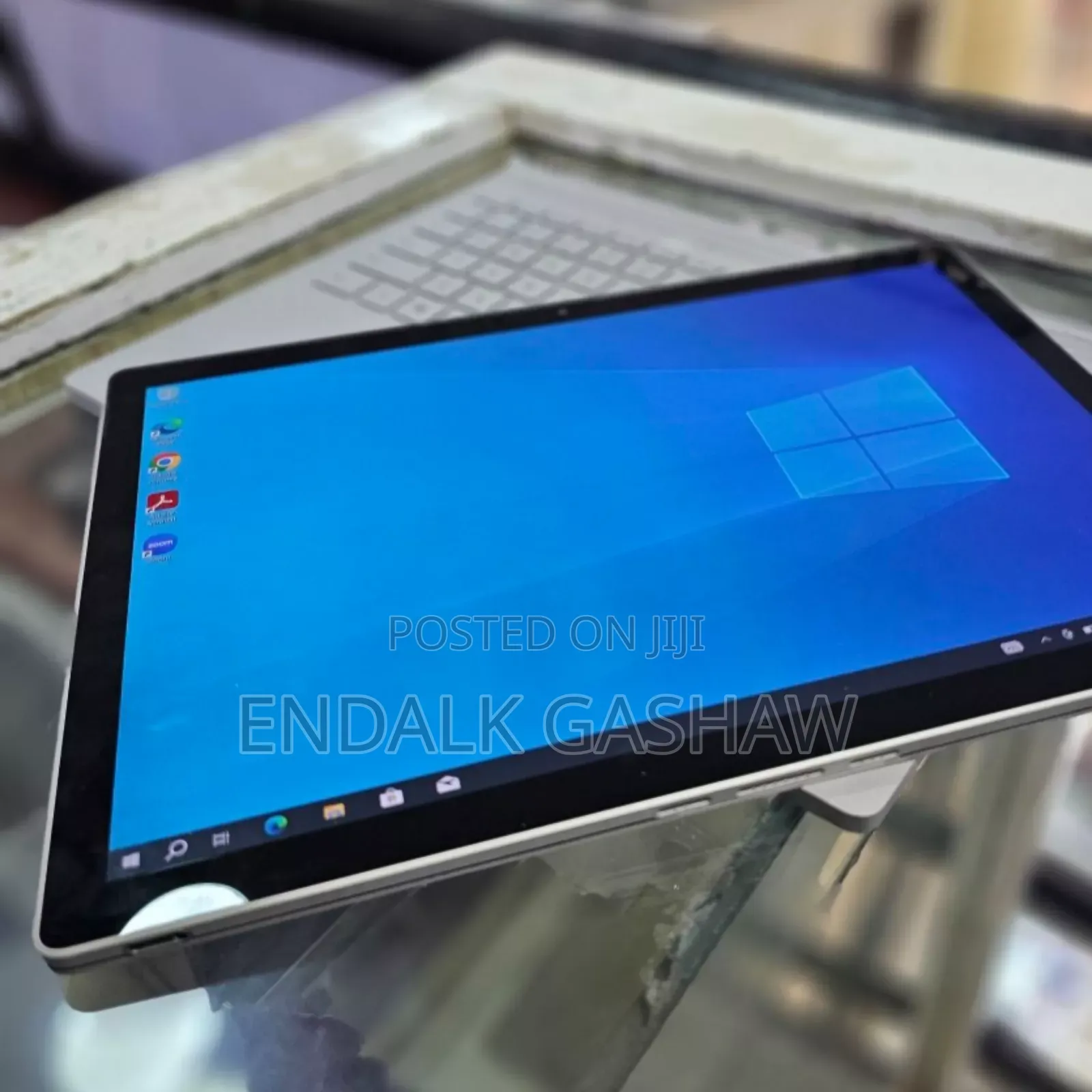 New Laptop Microsoft Surface Book 3 16GB Intel Core I7 SSD 256GB