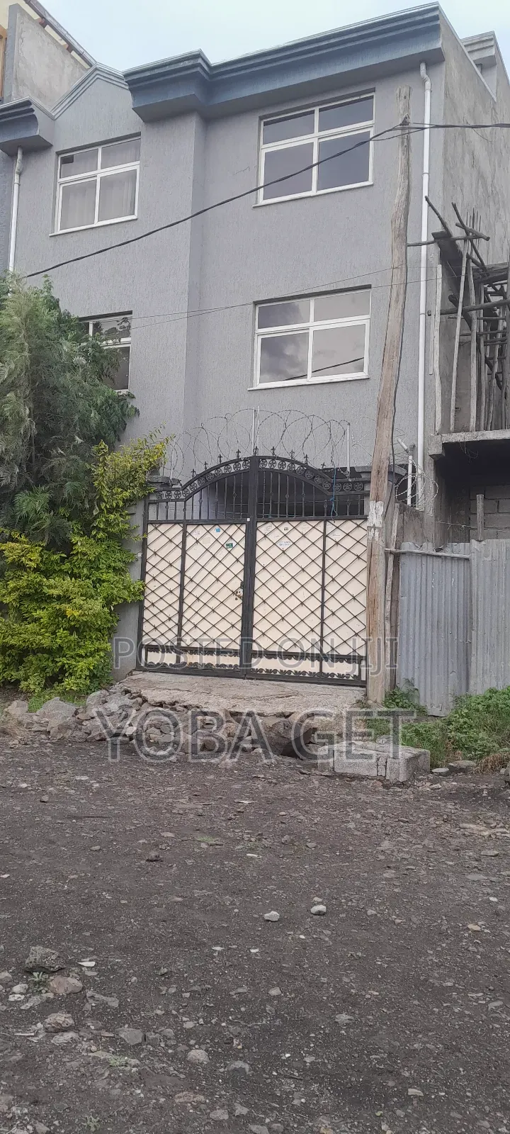 Furnished 4bdrm House in Akaky Kaliti for sale