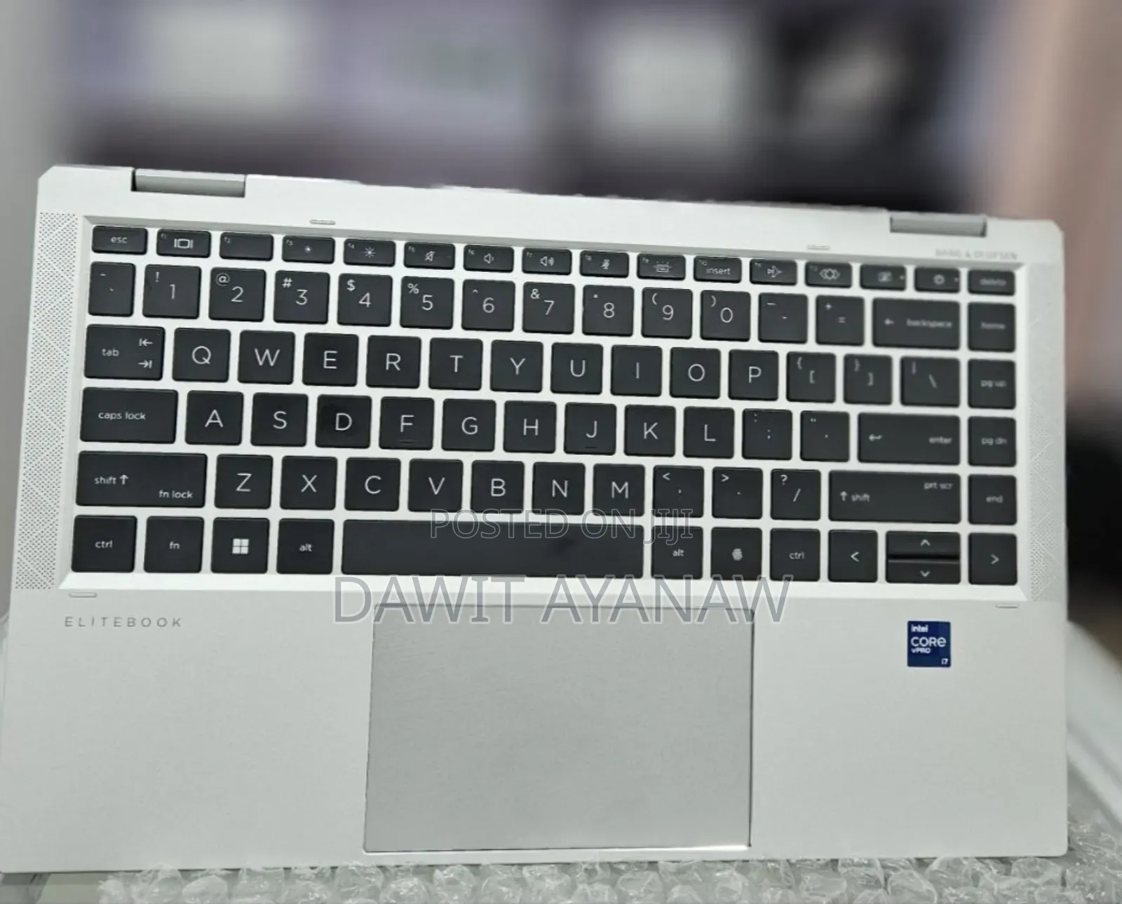 New Laptop HP EliteBook 1040 G8 16GB Intel Core I7 SSD 512GB