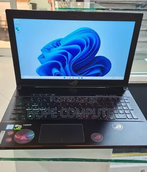 New Laptop Asus ROG Zephyrus G15 16GB Intel Core I7 SSD 128GB