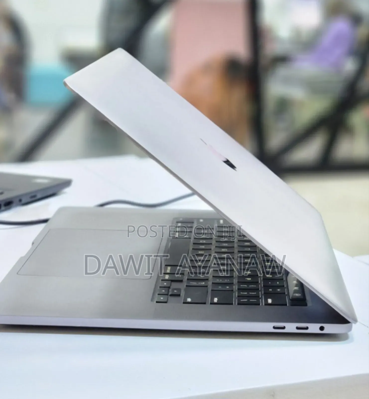 New Laptop Apple MacBook Pro 2019 32GB Intel Core I9 SSD 1T