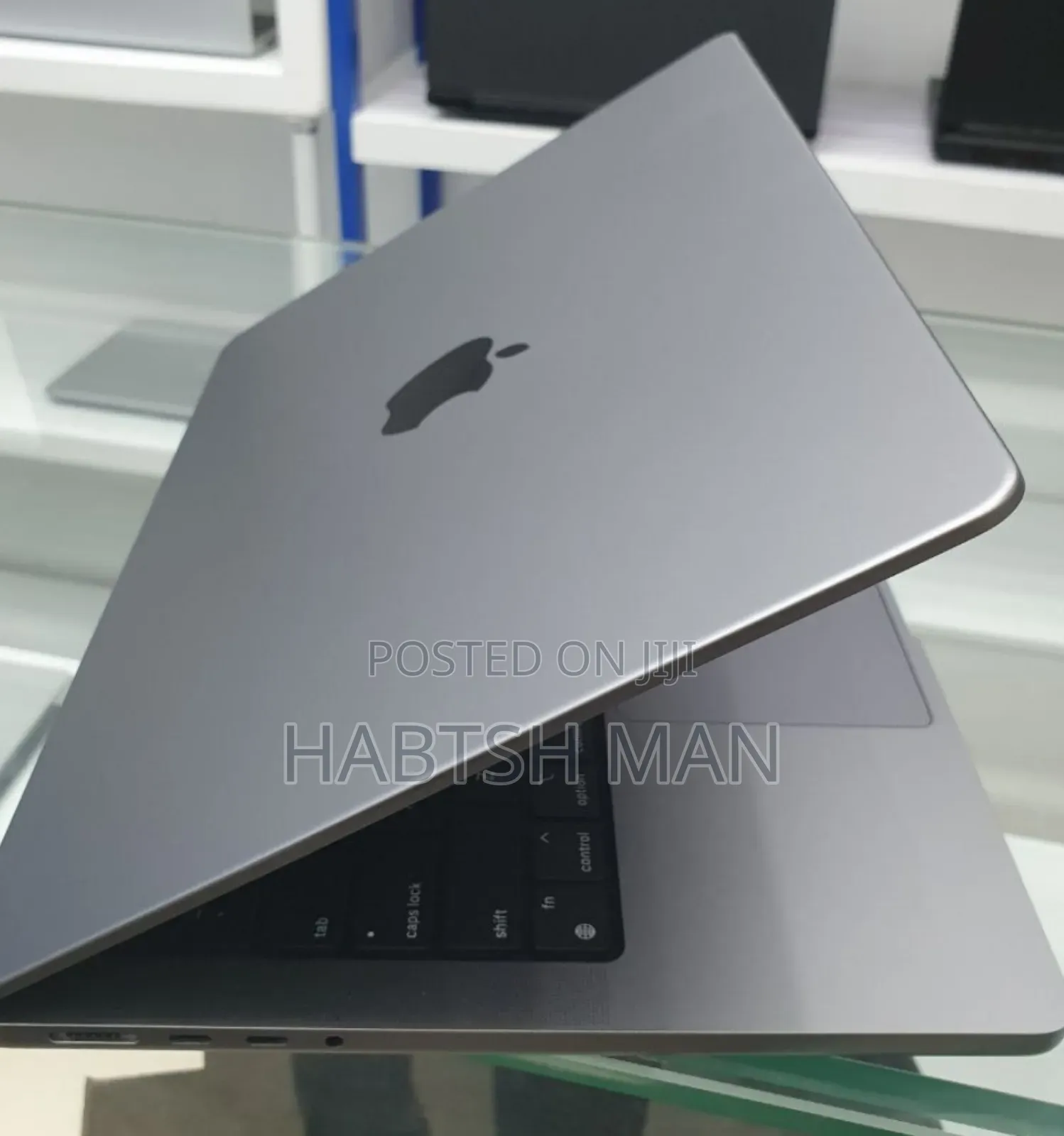 New Laptop Apple MacBook Pro M1 32GB Apple M1 SSD 512GB