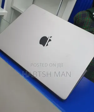 New Laptop Apple MacBook Pro M1 32GB Apple M1 SSD 512GB