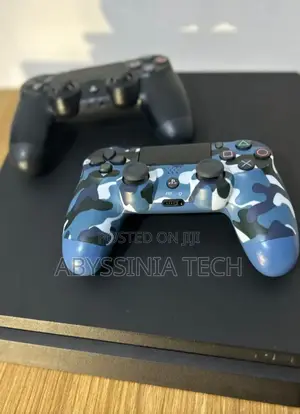 Photo - Sony Playstation 4 Slim