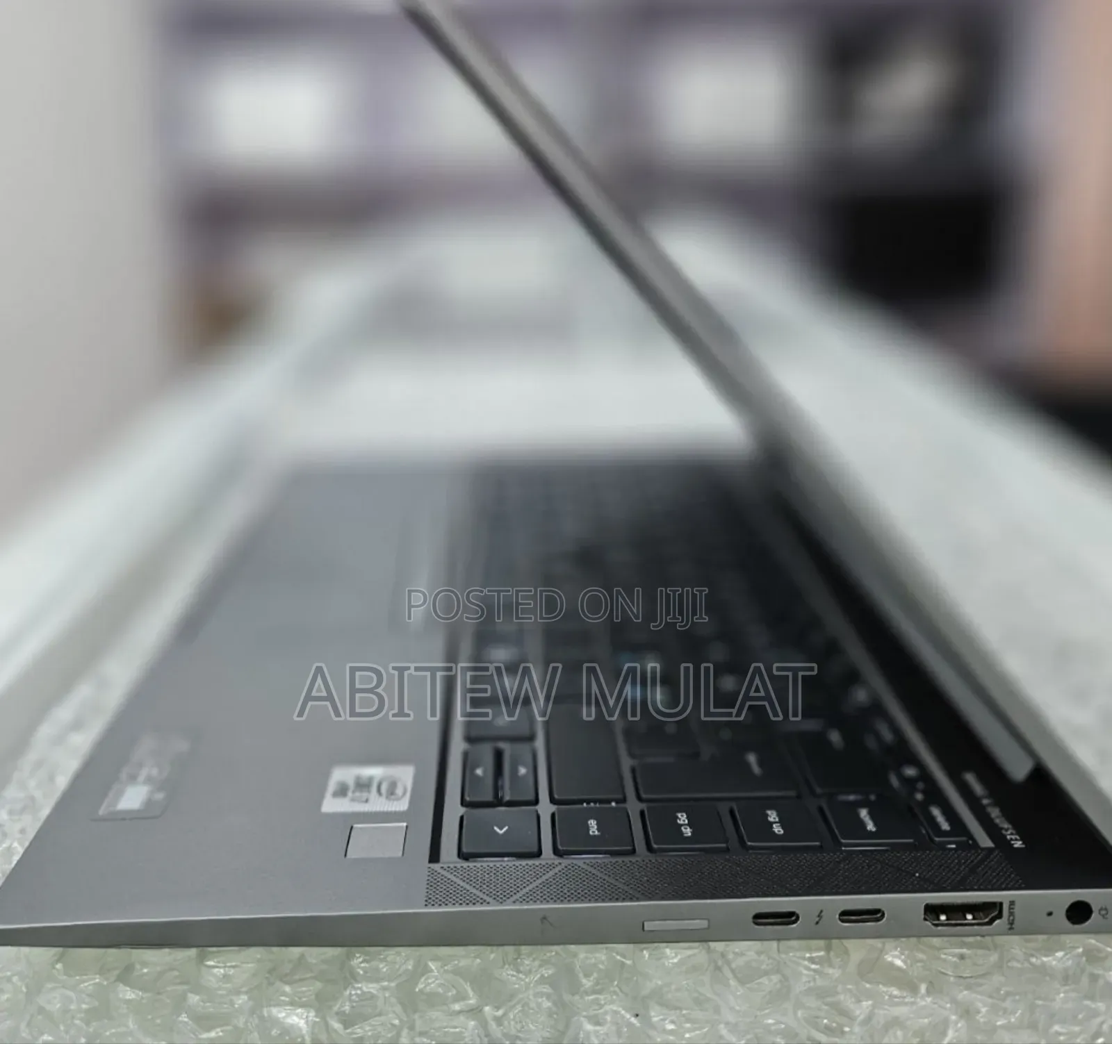 New Laptop HP Zbook Studio G7 16GB Intel Core I7 SSD 512GB