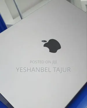 New Laptop Apple MacBook Pro M1 32GB SSD 2T