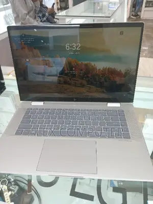 New Laptop HP Envy X360 16GB Intel Core I7 SSD 512GB