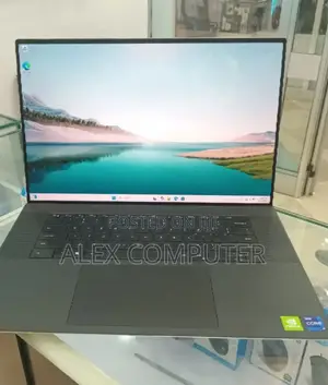 New Laptop Dell XPS 15 64GB Intel Core I9 SSD 4T