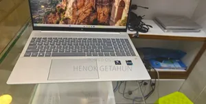 New Laptop HP Pavilion 14 16GB Intel Core I7 SSD 1T