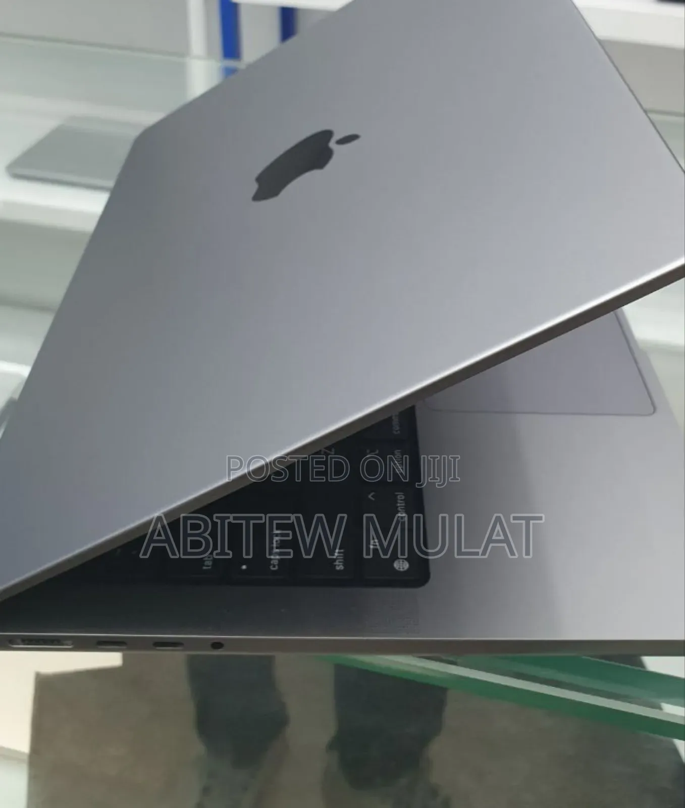 New Laptop Apple MacBook Pro M1 32GB Apple M1 SSD 512GB