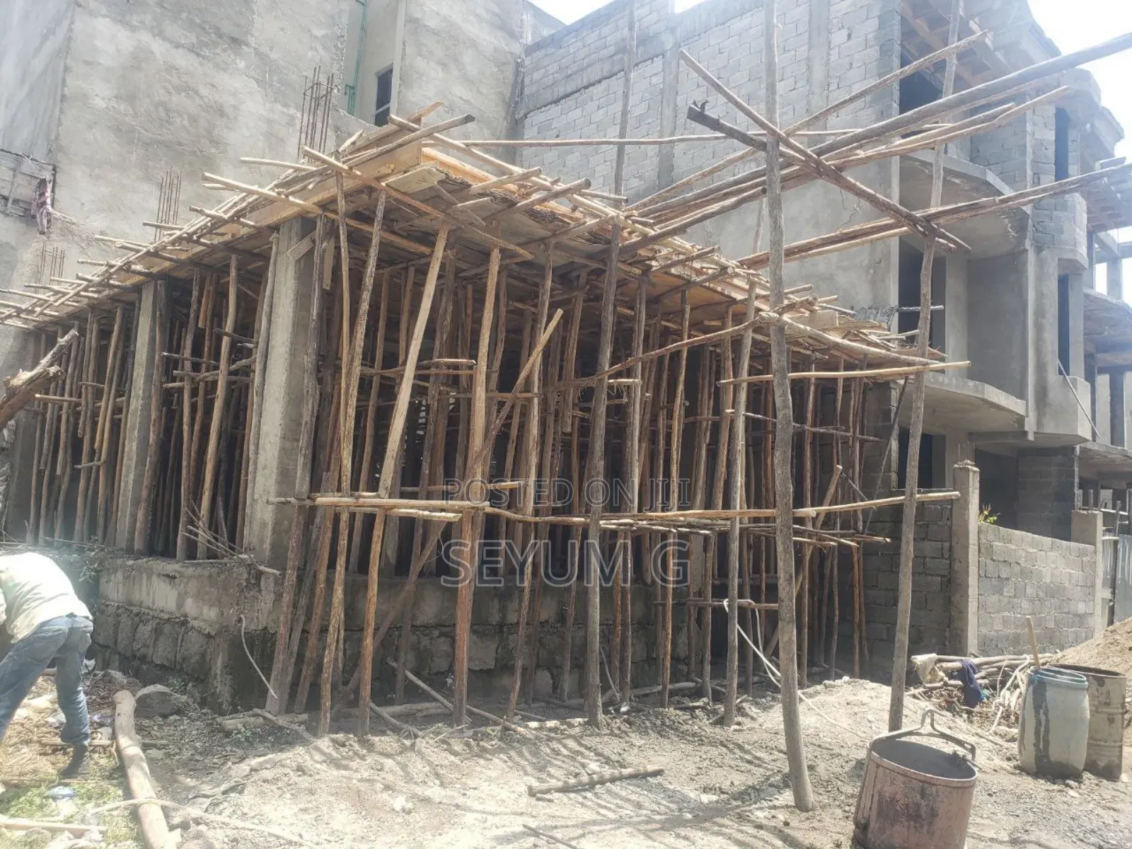 1 ስላብ የተሞላ