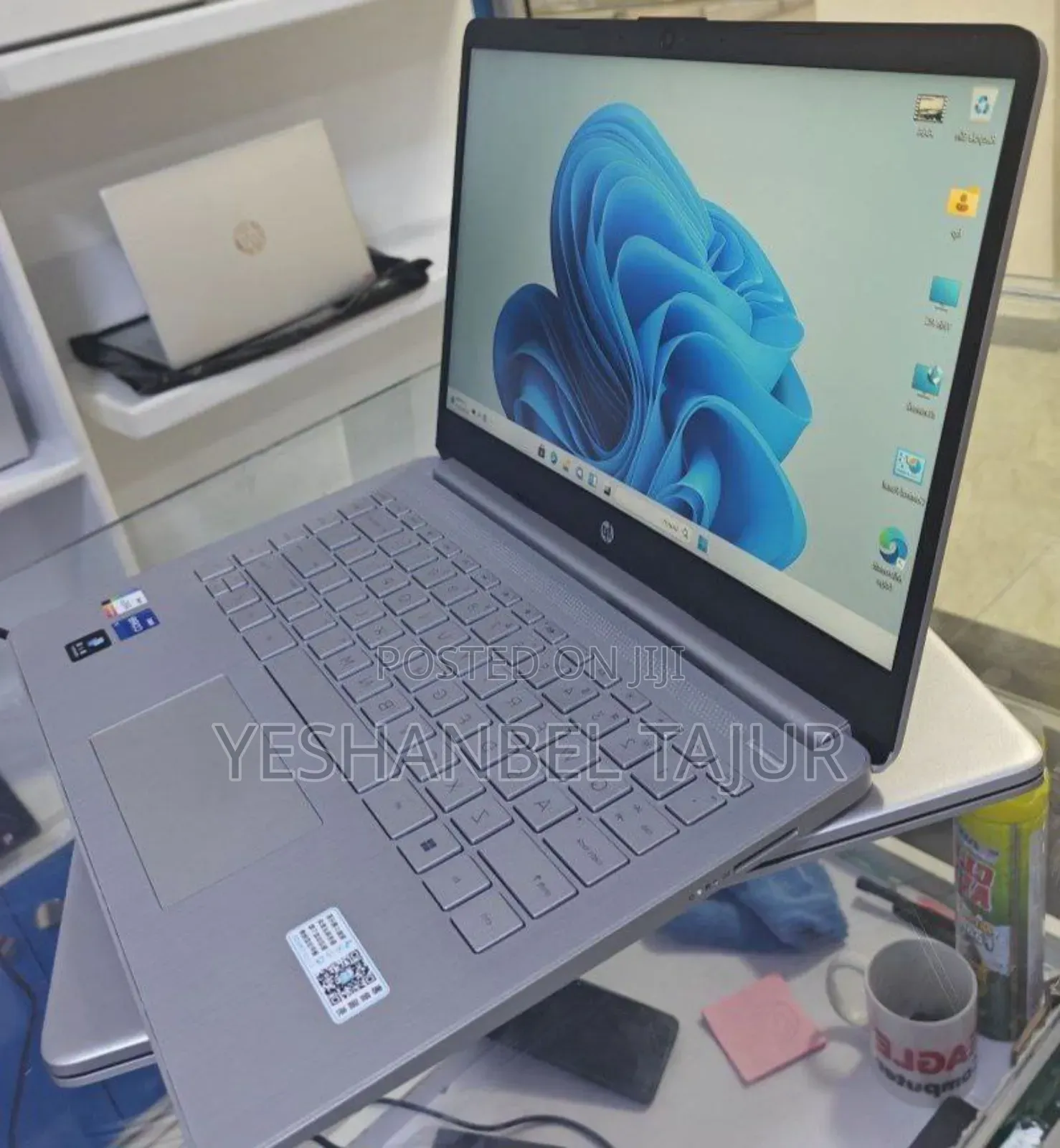 New Laptop HP Stream Notebook 8GB Intel Core I7 SSD 1T