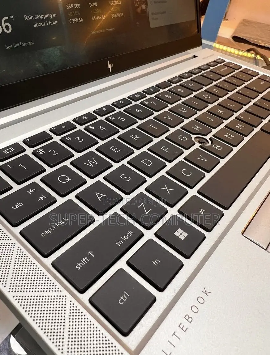 New Laptop HP EliteBook 840 G8 16GB Intel Core I7 SSD 512GB