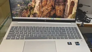 Photo - New Laptop HP Pavilion 15 16GB Intel Core I7 SSD 1T