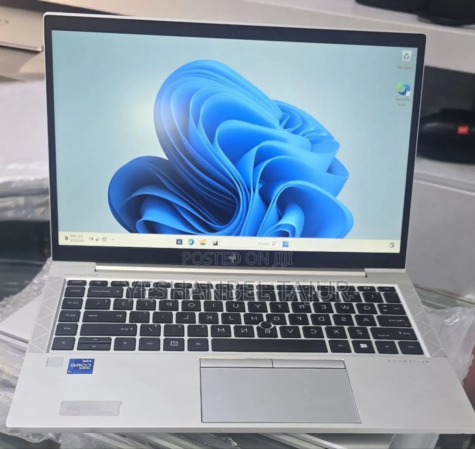 New Laptop HP EliteBook 840 G8 16GB Intel Core I7 SSD 512GB