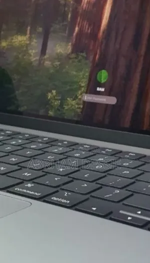 New Laptop Apple MacBook Pro M1 32GB Apple M1 Pro SSD 2T